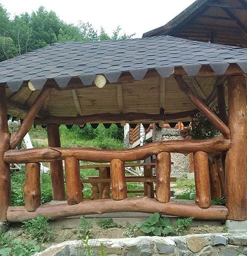Котедж «Шепіт лісу» — територія